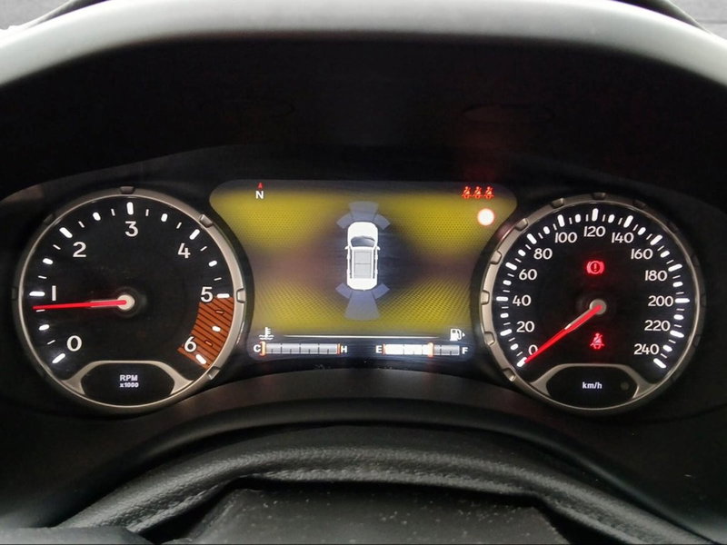 Jeep Renegade usata a Firenze (14)