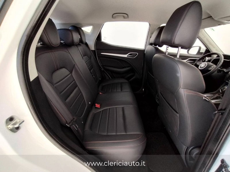 Mg ZS (2021-->) usata a Como (5)