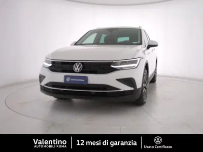 Volkswagen Tiguan 1.5 TSI ACT Life del 2023 usata a Roma