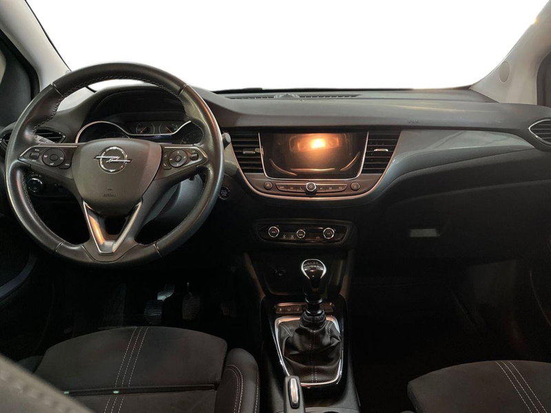 Opel Crossland usata a Bari (8)