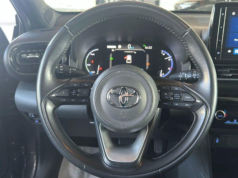 Toyota Yaris Cross usata a Napoli (11)