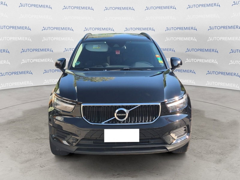 Volvo XC40 usata a Como (2)