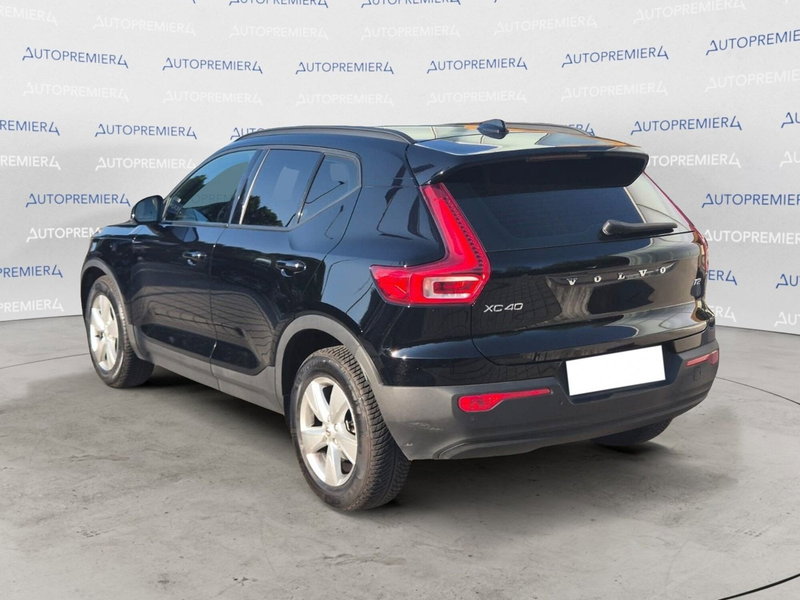 Volvo XC40 usata a Como (4)
