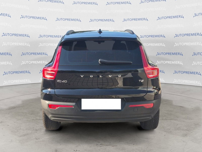 Volvo XC40 usata a Como (6)