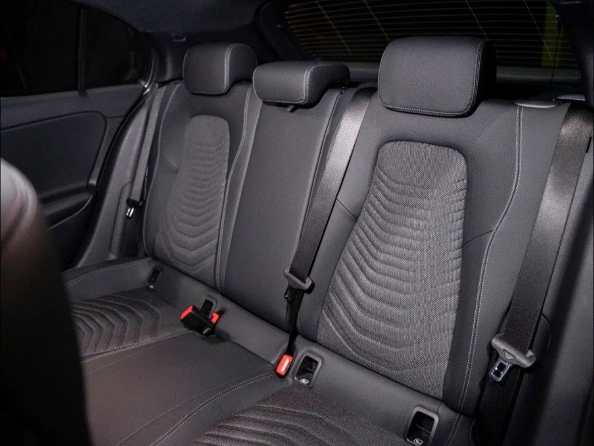 Mercedes-Benz Classe A nuova a Ancona (11)
