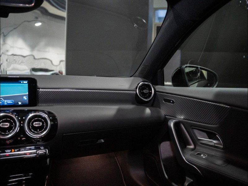 Mercedes-Benz Classe A nuova a Ancona (17)