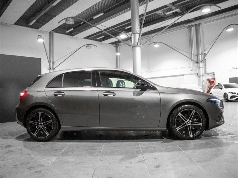 Mercedes-Benz Classe A nuova a Ancona (4)