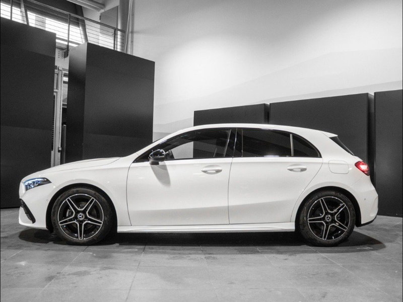 Mercedes-Benz Classe A Sedan nuova a Ancona (2)