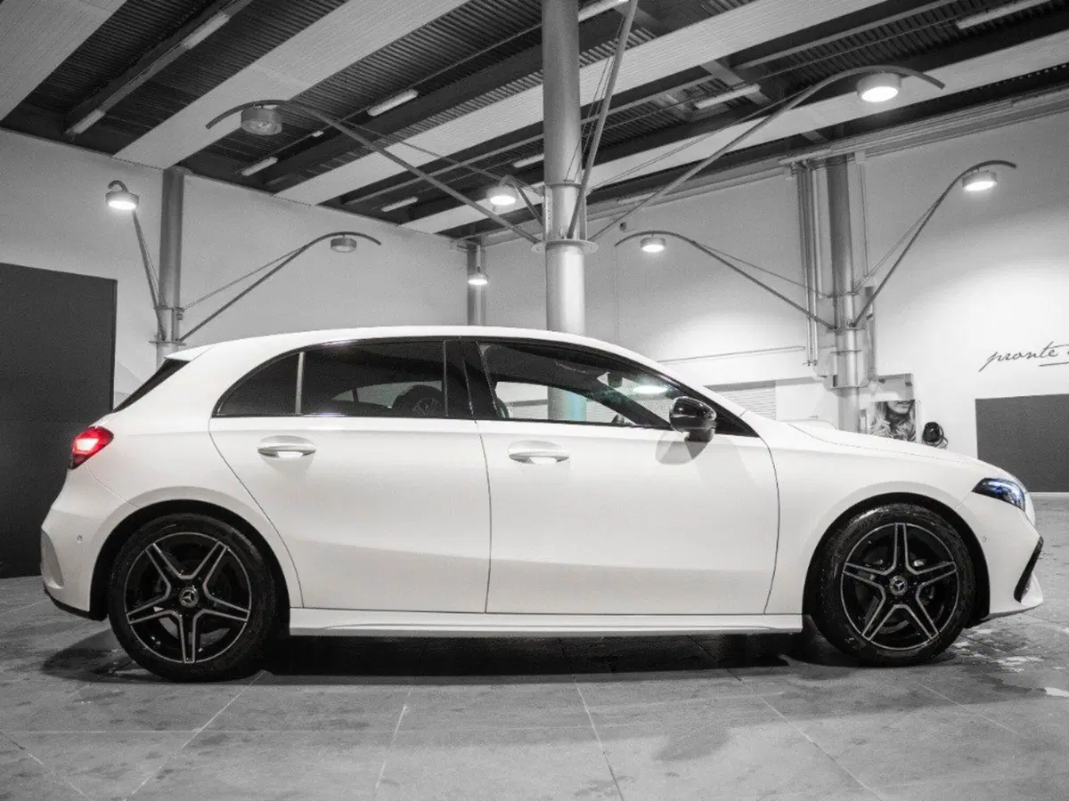 Mercedes-Benz Classe A Sedan nuova a Ancona (4)