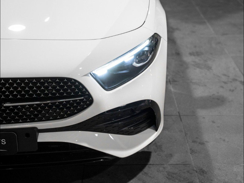 Mercedes-Benz Classe A Sedan nuova a Ancona (6)