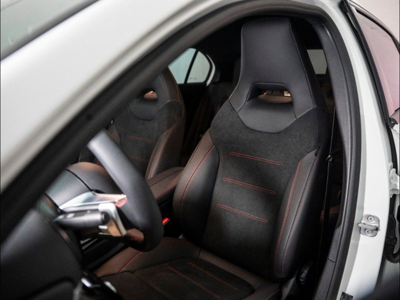 Mercedes-Benz Classe A Sedan nuova a Macerata (11)
