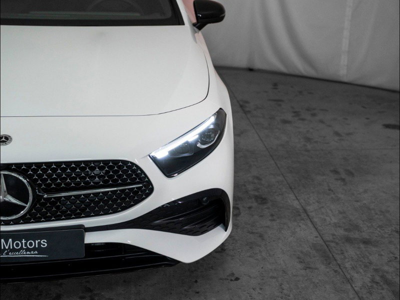 Mercedes-Benz Classe A Sedan nuova a Macerata (6)