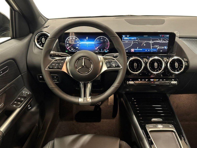 Mercedes-Benz GLA SUV nuova a Ancona (11)