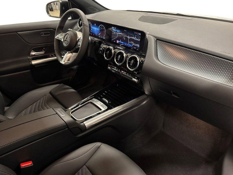 Mercedes-Benz GLA SUV nuova a Ancona (12)