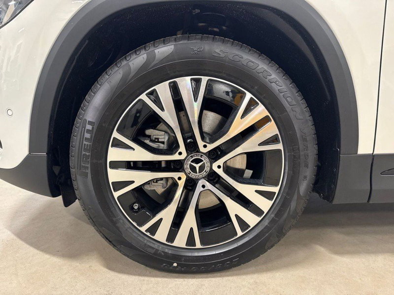 Mercedes-Benz GLA SUV nuova a Ancona (8)
