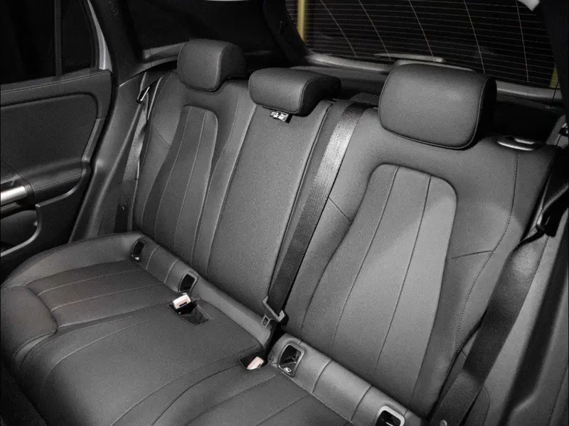 Mercedes-Benz GLA SUV nuova a Ancona (12)