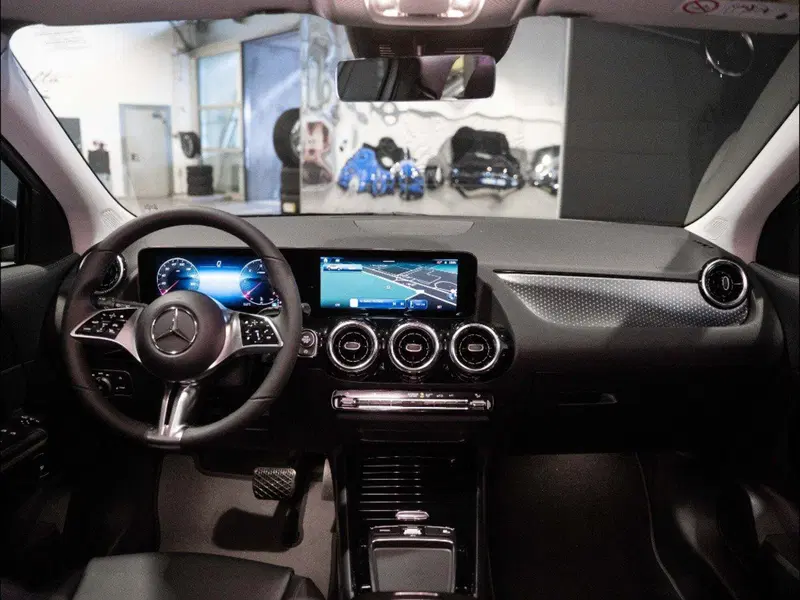 Mercedes-Benz GLA SUV nuova a Ancona (15)