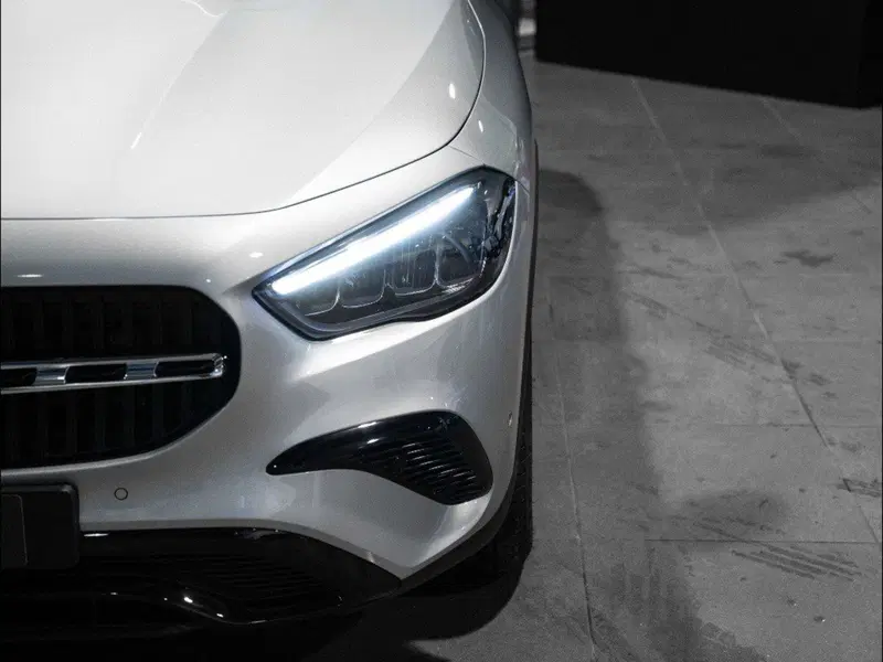 Mercedes-Benz GLA SUV nuova a Ancona (6)