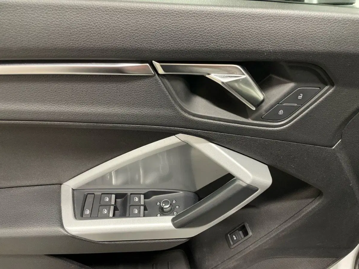 Audi Q3 usata a Macerata (17)