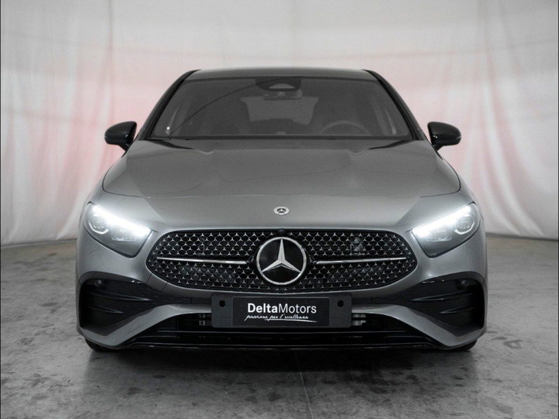 Mercedes-Benz Classe A Sedan nuova a Macerata (5)