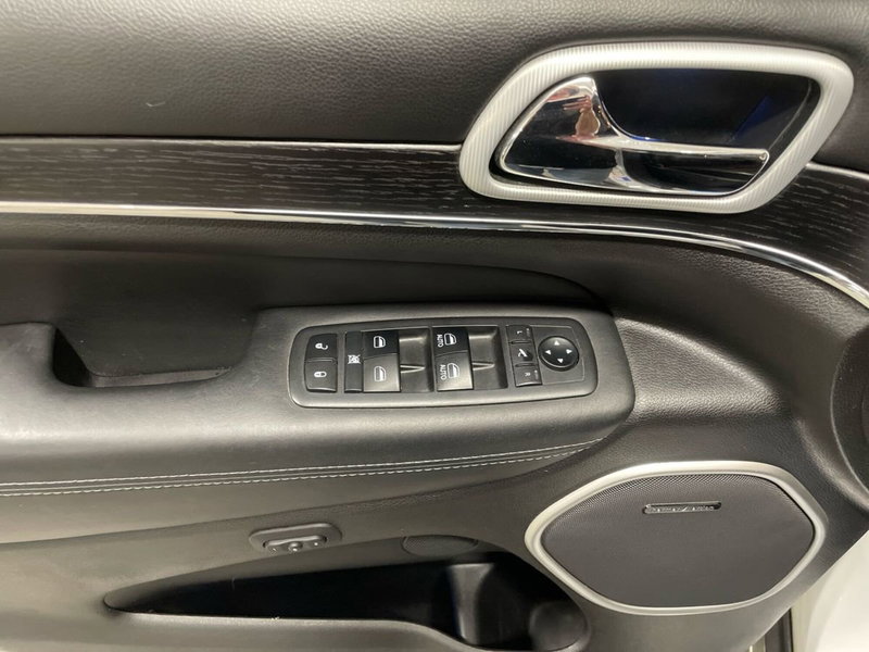 Jeep Grand Cherokee usata a Ancona (17)