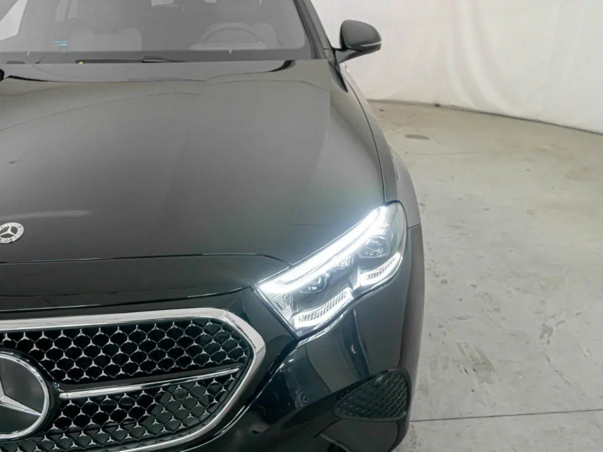 Mercedes-Benz Classe E Station Wagon nuova a Ancona (3)