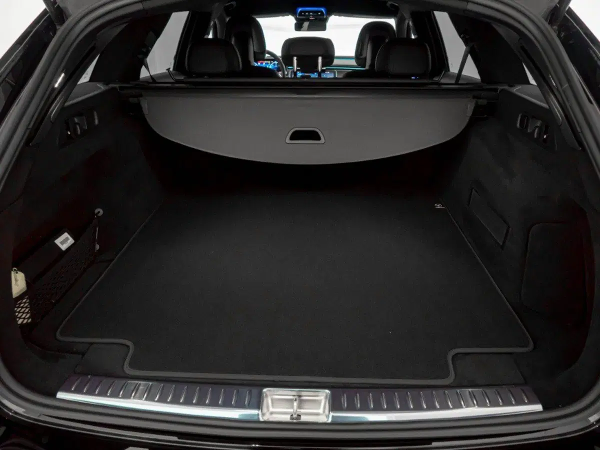 Mercedes-Benz Classe E Station Wagon nuova a Ancona (8)