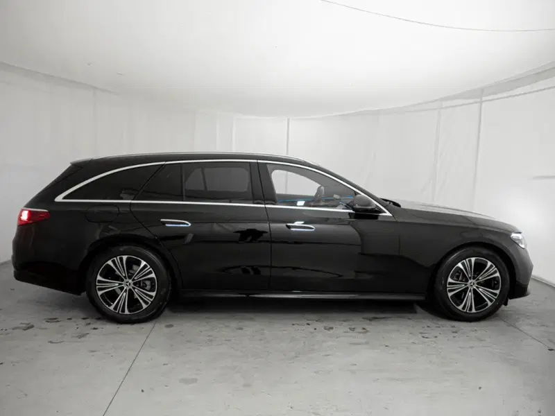 Mercedes-Benz Classe E Station Wagon nuova a Ancona (9)