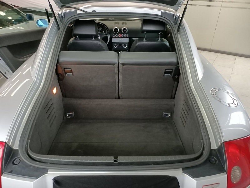 Audi TT Coupé usata a Torino (16)