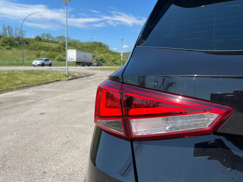 SEAT Arona usata a Siena (20)