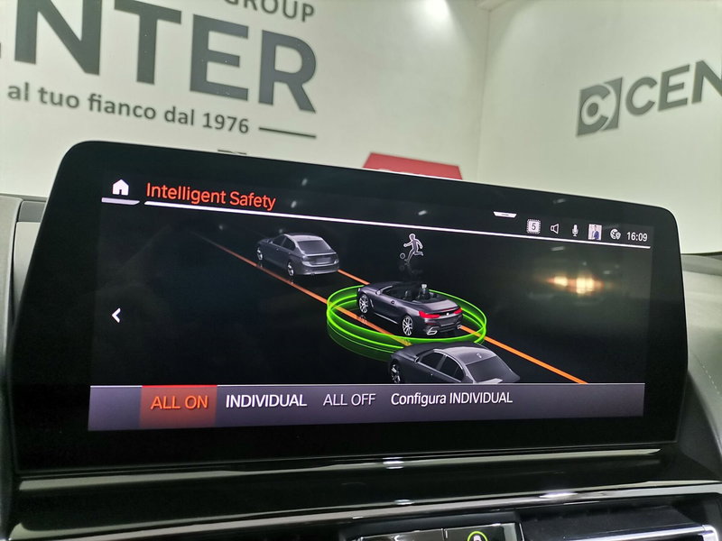 BMW Serie 8 Cabrio usata a Salerno (16)