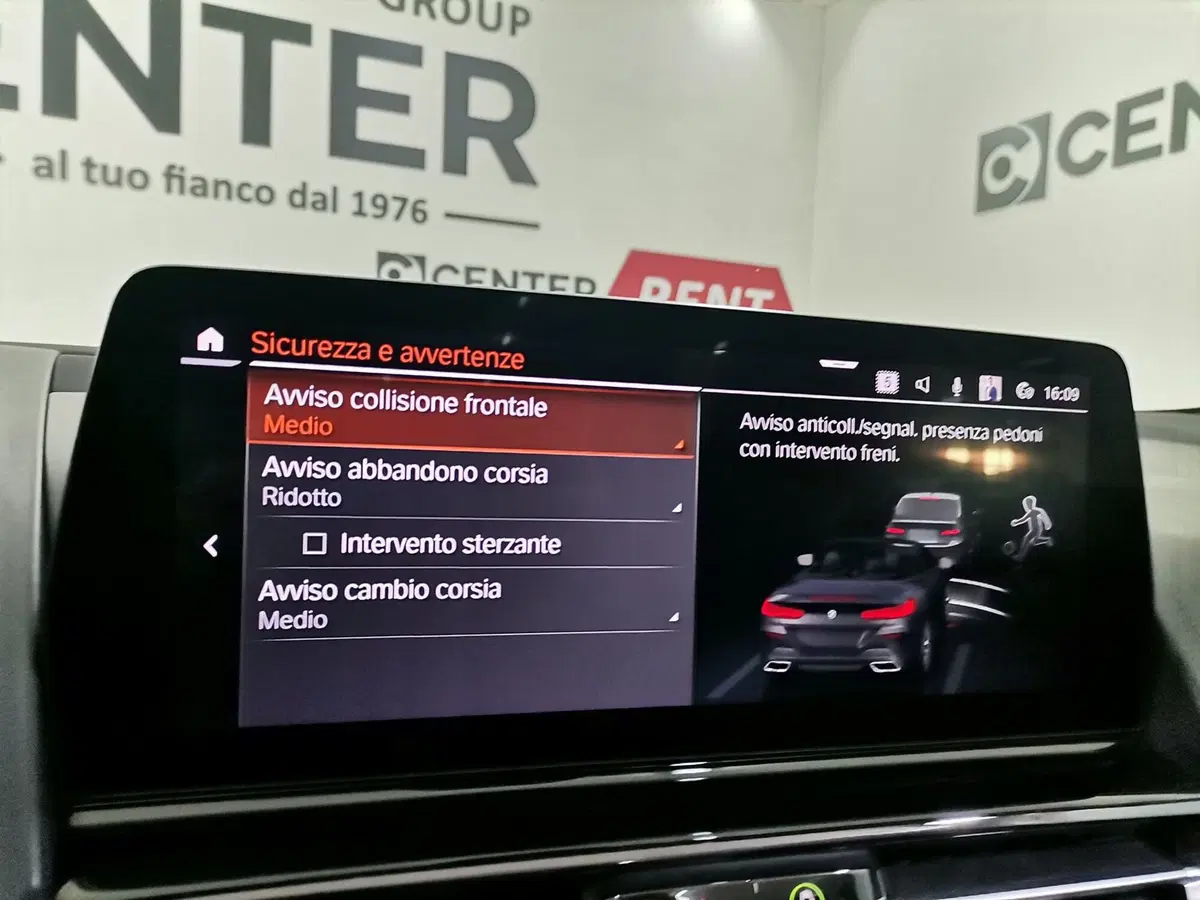 BMW Serie 8 Cabrio usata a Salerno (17)