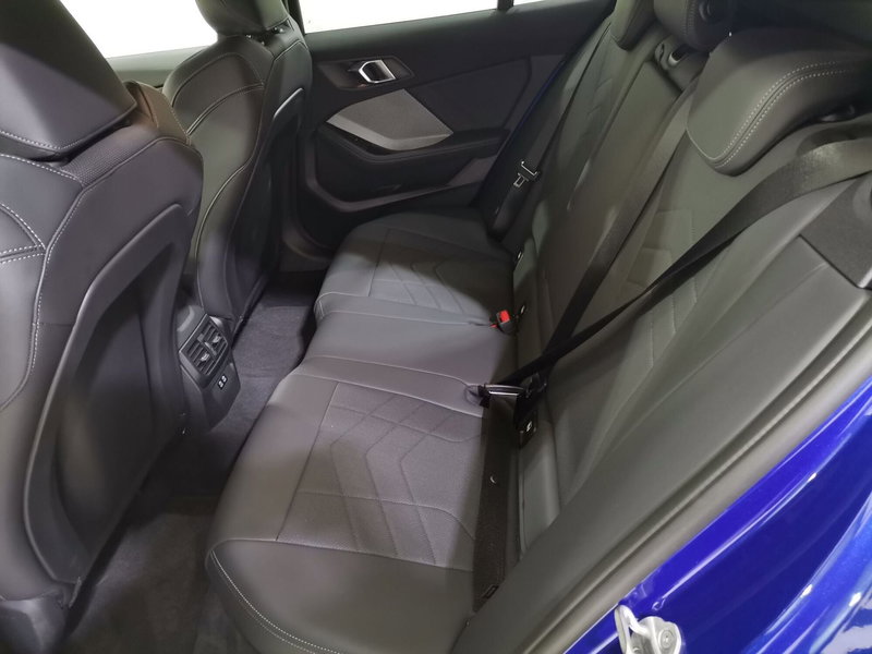 BMW Serie 1 usata a Salerno (9)