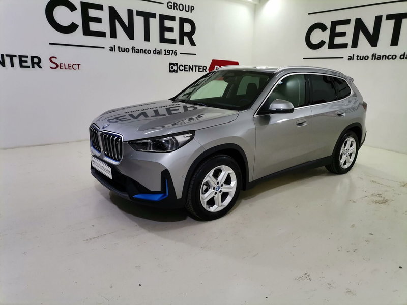 BMW iX1 nuova a Salerno