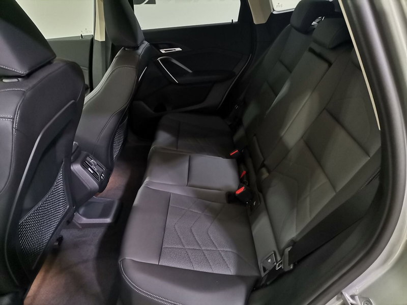 BMW iX1 nuova a Salerno (10)