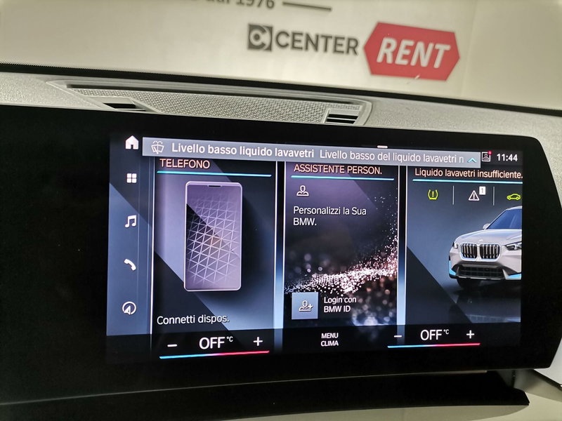 BMW iX1 nuova a Salerno (13)