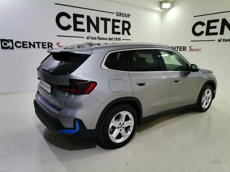 BMW iX1 nuova a Salerno (6)