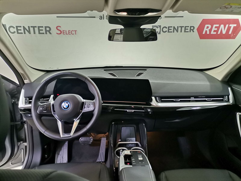 BMW iX1 nuova a Salerno (7)