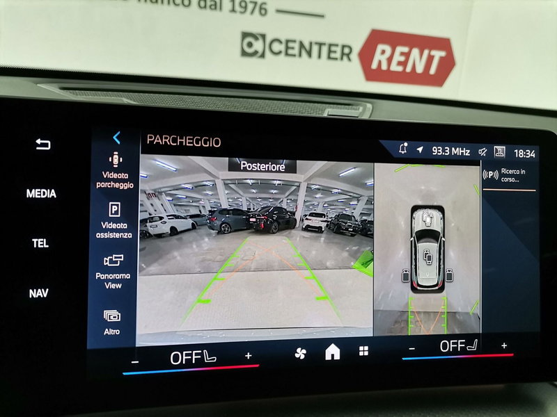 BMW iX1 usata a Salerno (11)