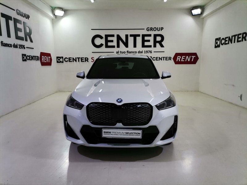 BMW iX1 usata a Salerno (2)