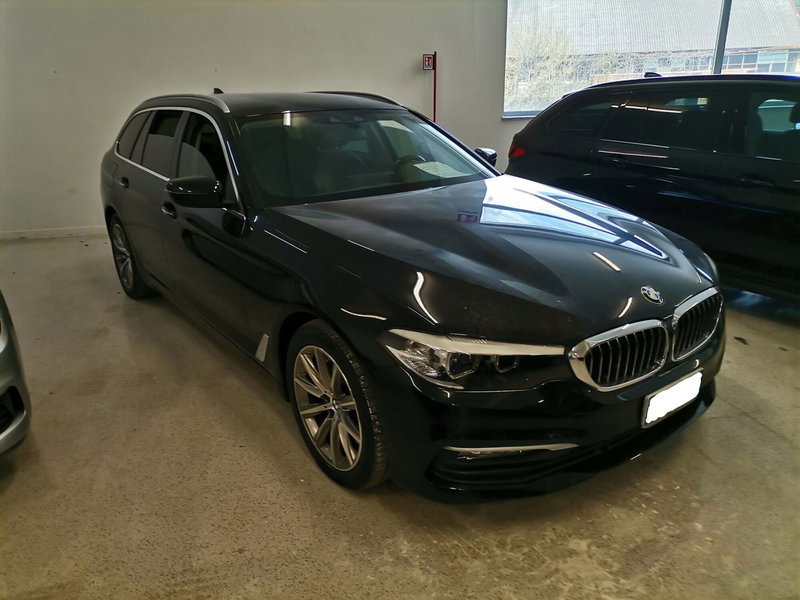 BMW Serie 5 Touring usata a Salerno (3)