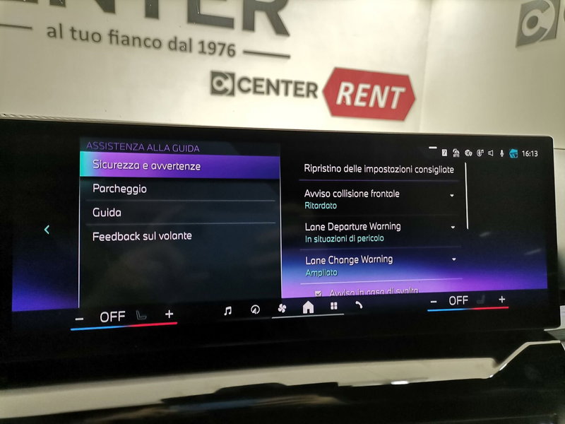 BMW Serie 5 nuova a Salerno (16)