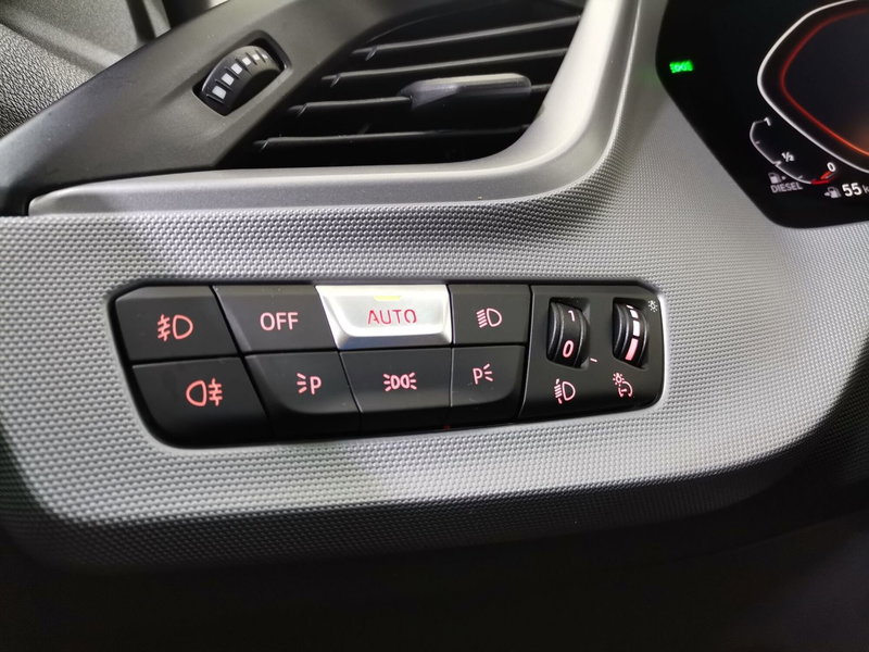 BMW Serie 1 5p. usata a Salerno (20)