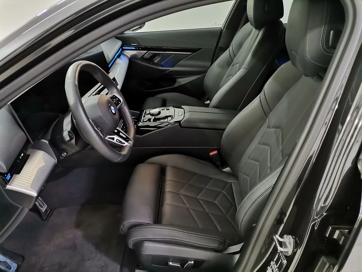 BMW Serie 5 usata a Salerno (10)