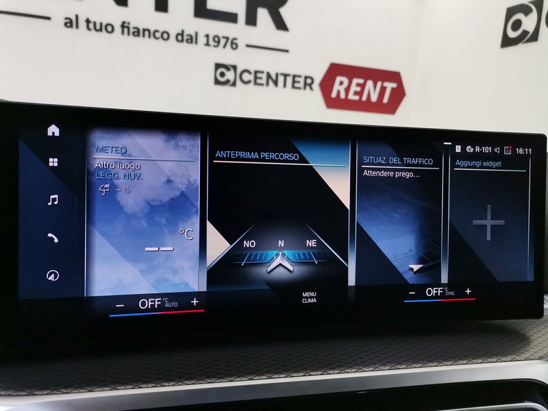 BMW i4 usata a Salerno (14)