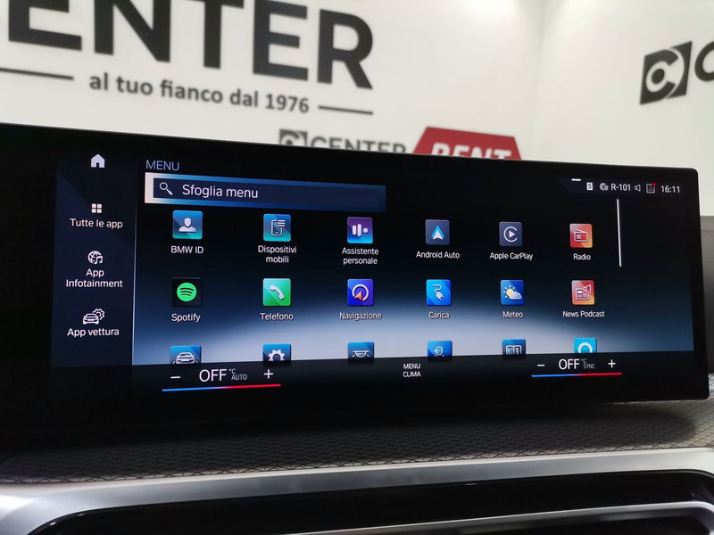 BMW i4 usata a Salerno (18)