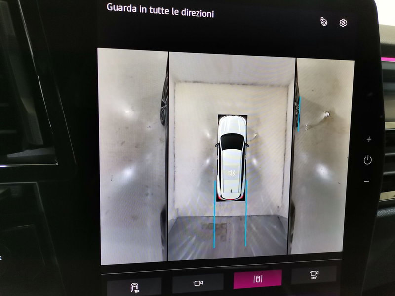 Renault Espace usata a Salerno (13)