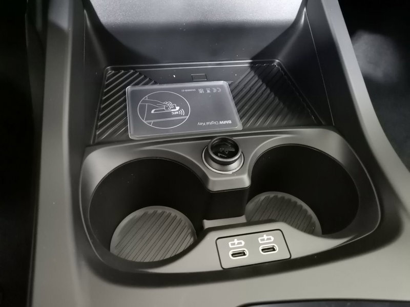 BMW Serie 1 5p. nuova a Salerno (13)