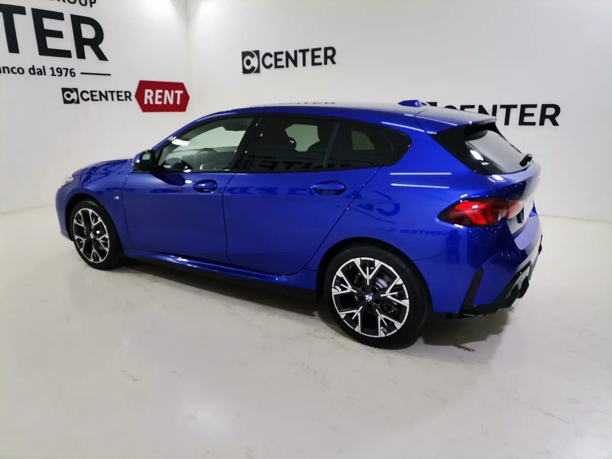 BMW Serie 1 5p. nuova a Salerno (4)