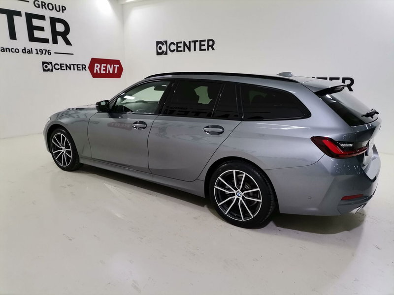BMW Serie 3 Touring nuova a Salerno (4)